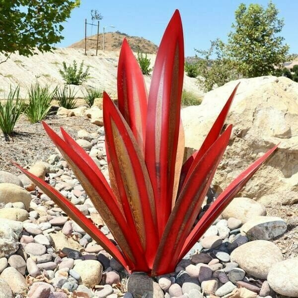 Tequila Home Decor Iron Agave Plant Ornament Garden Creative Outdoor Decoration Ornament