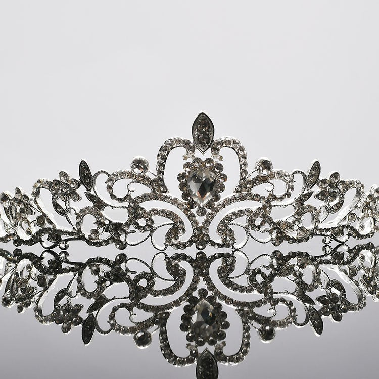 Atmospheric Bridal Crown Exquisite Rhinestone Luxury Crown Headband Wedding Dress Accessories Bridal Wedding Headgear