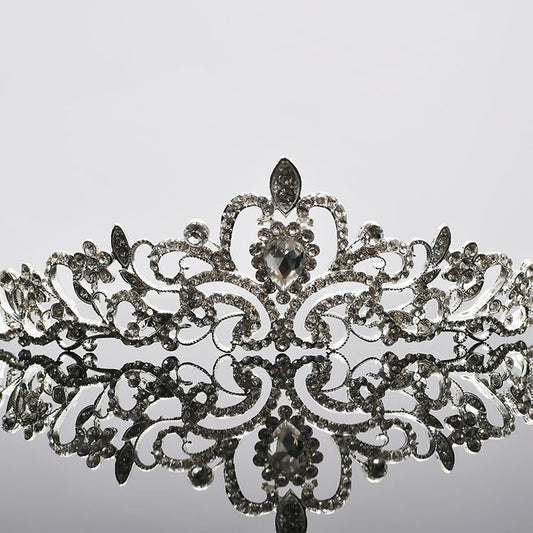 Atmospheric Bridal Crown Exquisite Rhinestone Luxury Crown Headband Wedding Dress Accessories Bridal Wedding Headgear