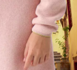 Girl's Knitted Skirt Suit - Children's Clothing